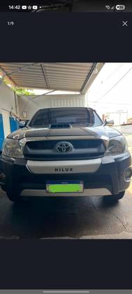TOYOTA HILUX 3.0 SRV 4X4 CD 16V TURBO INTERCOOLER DIESEL 4P AUTOMÁTICO TOYOTA HILUX 3.0 SRV 4X4 CD 16V TURBO INTERCOOLER DIESEL 4P AUTOMÁTICO